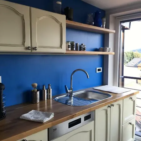 Modern Bright With Free Parking Space Apartman *