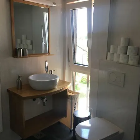 Apartma Modern Bright With Free Parking Space Ljubljana